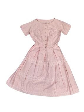 Retro Classic Pink Eyelet Women’s Dress with Button-Front